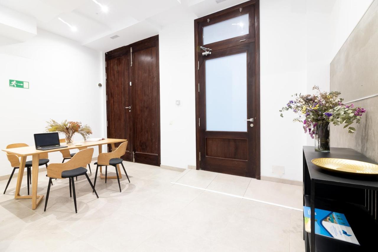 Ferienwohnung Malaga Center Flat Mariblanca 12 Sun & Terrace Boutique Exterior foto