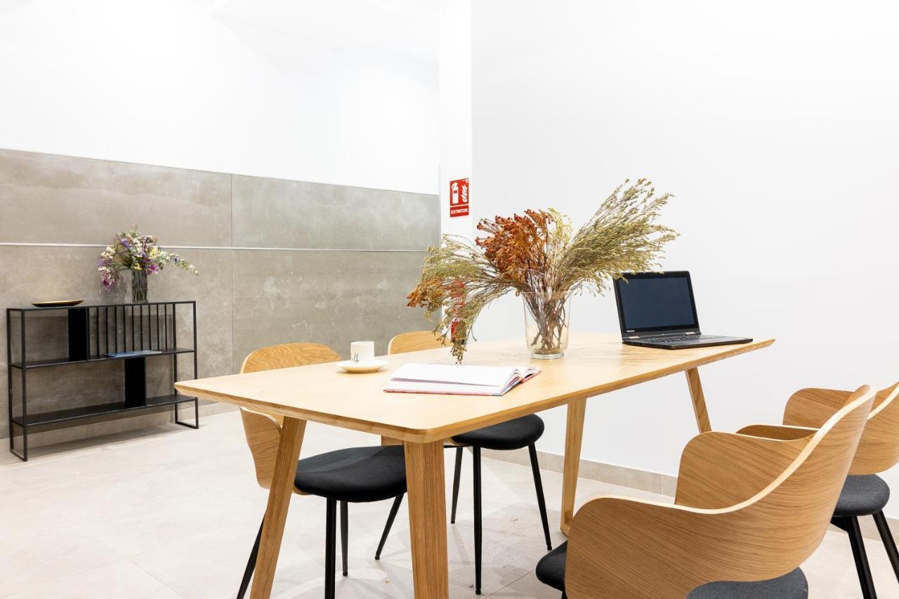 Ferienwohnung Malaga Center Flat Mariblanca 12 Sun & Terrace Boutique Exterior foto